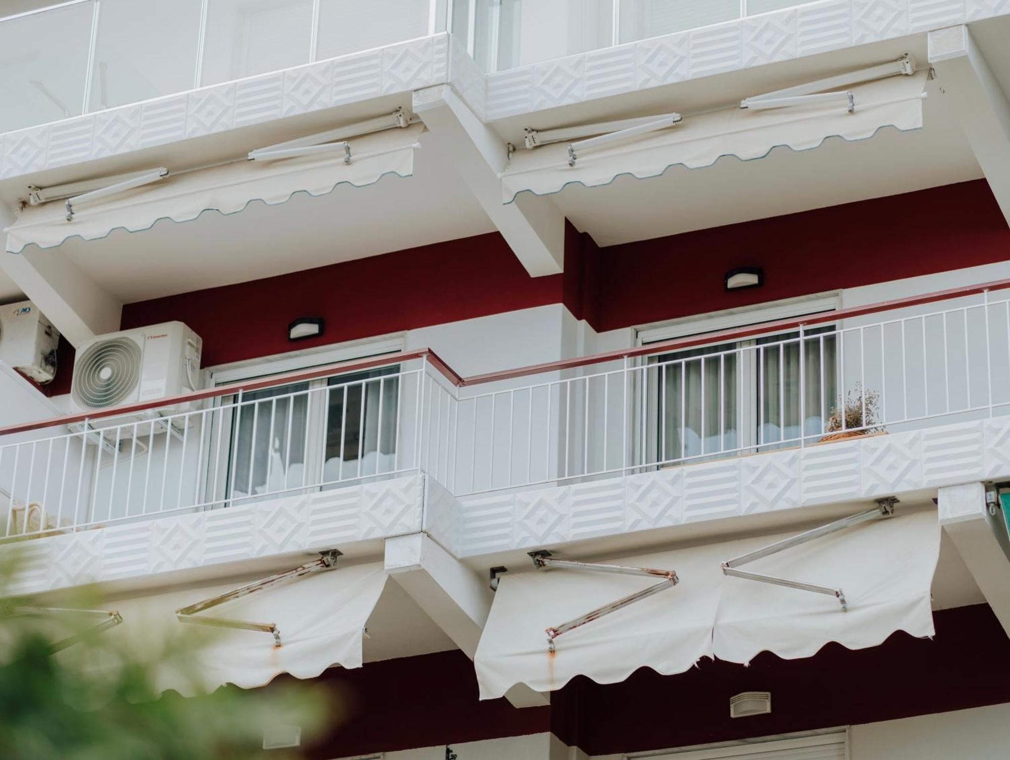 Mimoza'S Sea View Apartment PalaiónTsiflíkion Kültér fotó