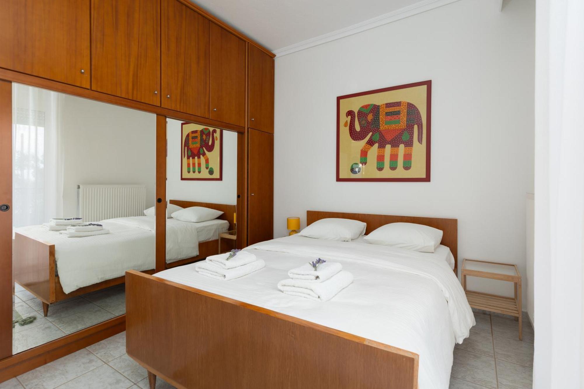 Mimoza'S Sea View Apartment PalaiónTsiflíkion Kültér fotó
